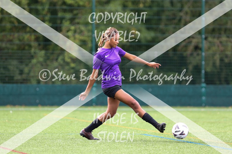 1DX30308 - 2025-09-13 FC Abbey Meads U17 Girls Purple V Cumnors U17 Girls