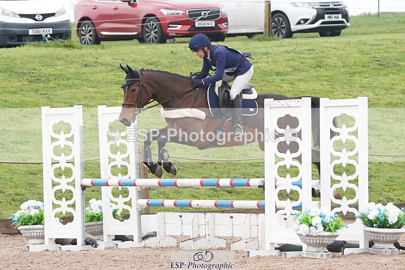 250419-091930-07705 - 420-Fiona.Jones-ABBY.VD.BERGHOEVE.Z