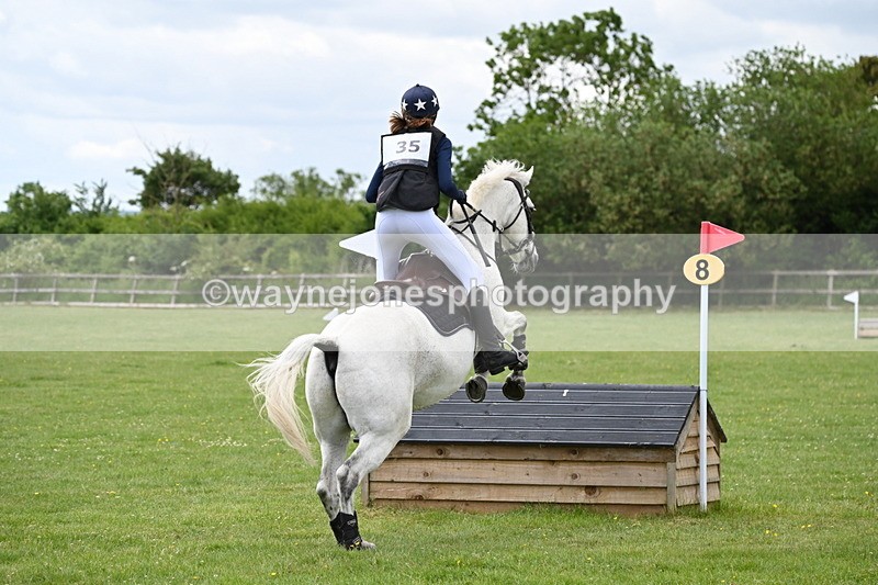 WJ6_3543 - Class 5 80cm Pairs