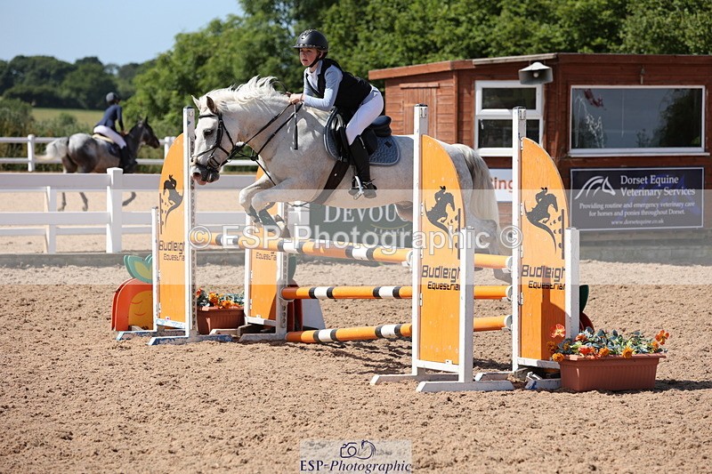 240629A-110321-04382 - Cls 17 Discovery and 90cm Open