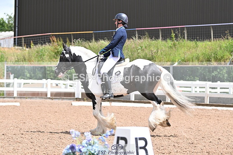 240622A-124810-10531 - Cls 37 BD Music Adv Medium