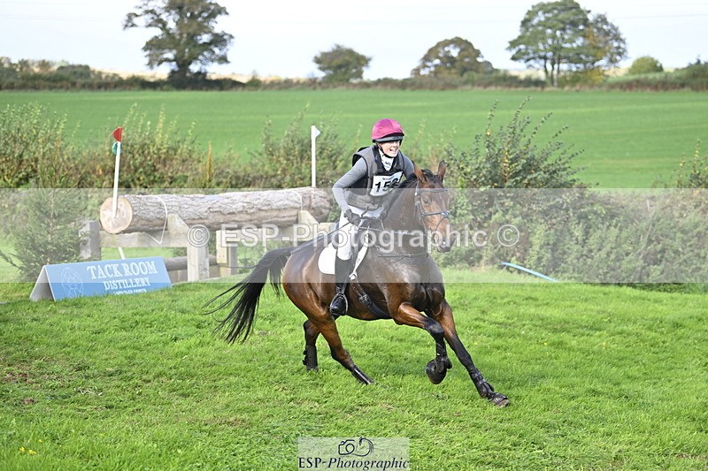 251024A-131721-11433 - B-158-Hannah.Hobhouse