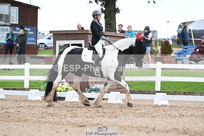 250907-140713-09170 - 014-Katrina.EllisSilverstor.IV