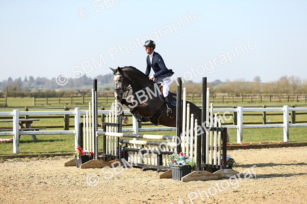 SBM_000123 - Class 2 - Senior British Novice - 90cm