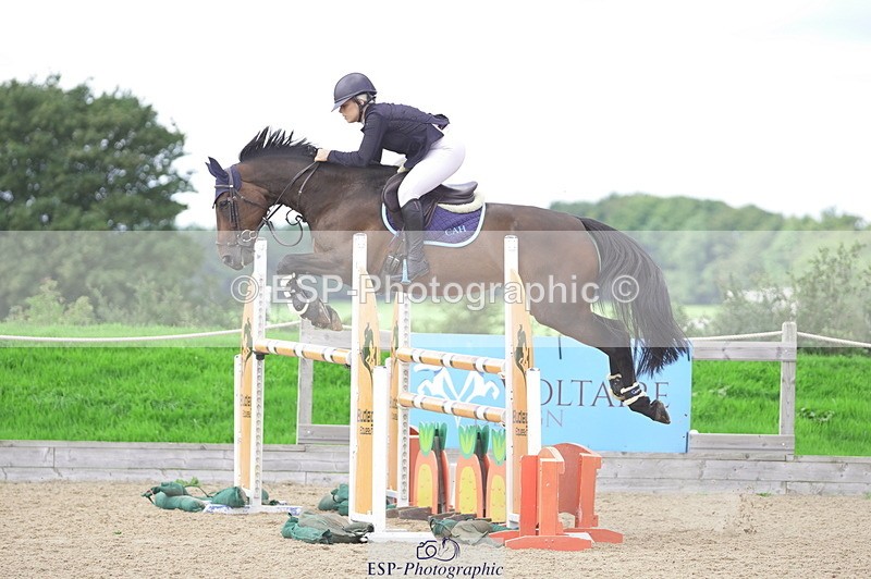 230806A-122836-01980 - Cls 14 Snr Foxhunter & 1.20m Open