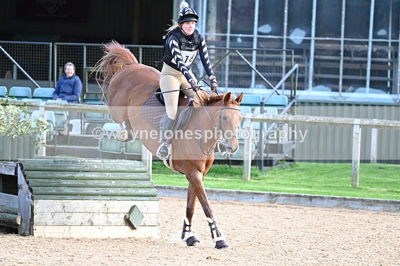 WJ7_5247 - Time 15:56 to 16:17