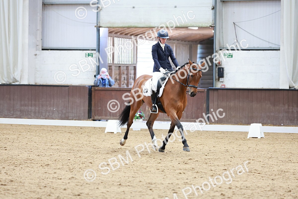 SBM_008485 - Class 6b - Novice 6 - 9.28-10.41