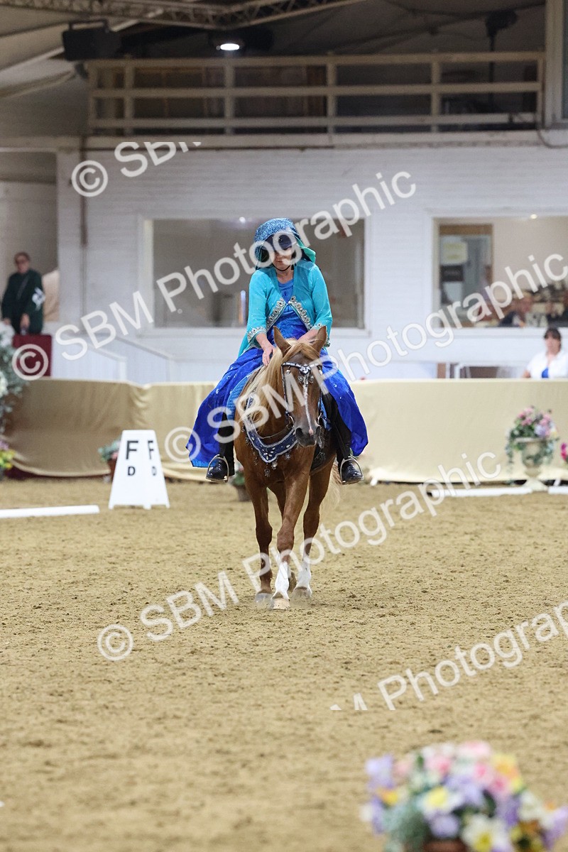 SBM_10160 - Class 52 Strictly Fancy Dress-Age