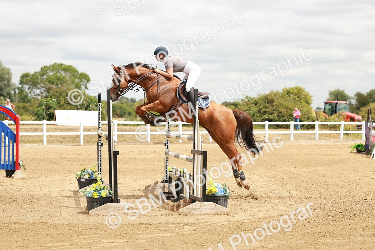 SBM_018356 - Class 21 - Senior Newcomers Championship 2d Rd