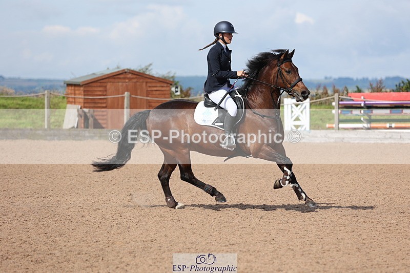 240714A-095837-01668 - Cls 3 A&B Pony BN & 80cm Open