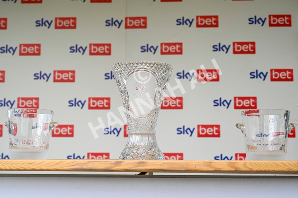 240824-Race 1-See The Fire-0441 - Race 1 1.50pm Sky Bet Strensall Stakes