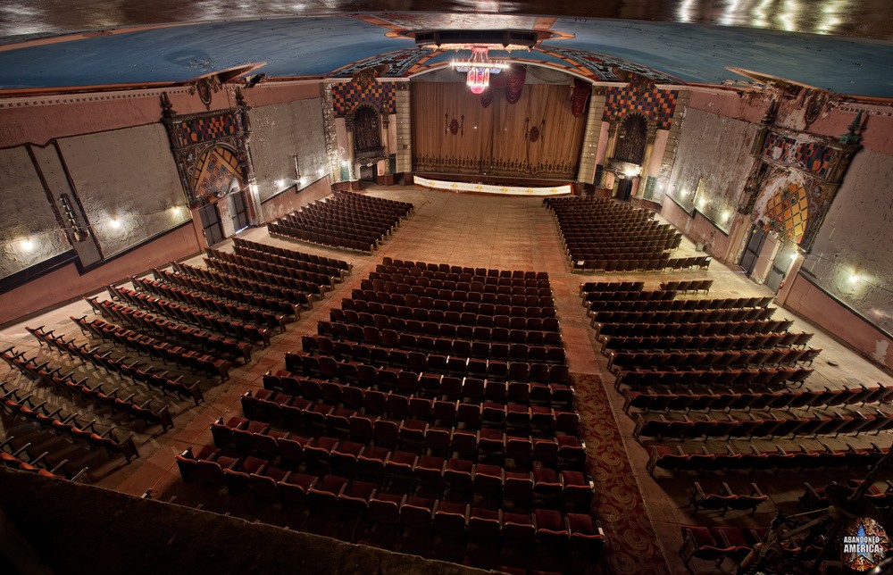 The Lansdowne Theatre | Grand View - The Lansdowne Theater