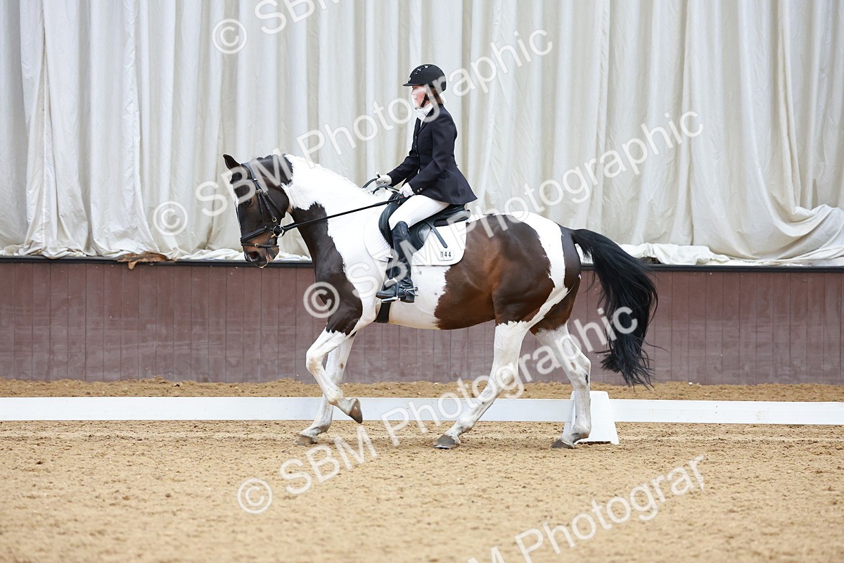 SBM_003557 - Class 15-16-18 - Novice 3-Elementary 1-PYO