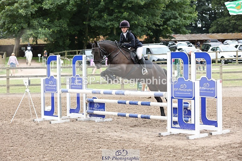 240803-123301-04999 - 153-Eleanor_Blewitt-CARRY_ON_PRINCESS