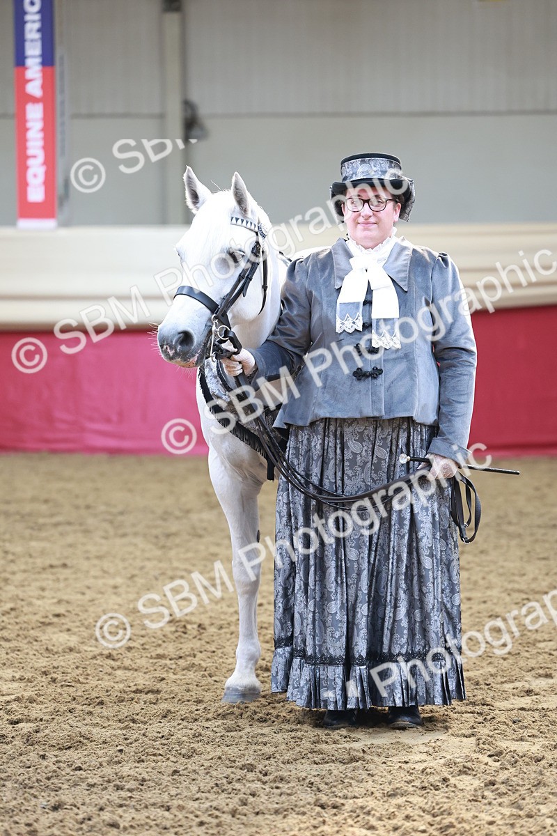 SBM_12107 - Class 103 - IH Costume