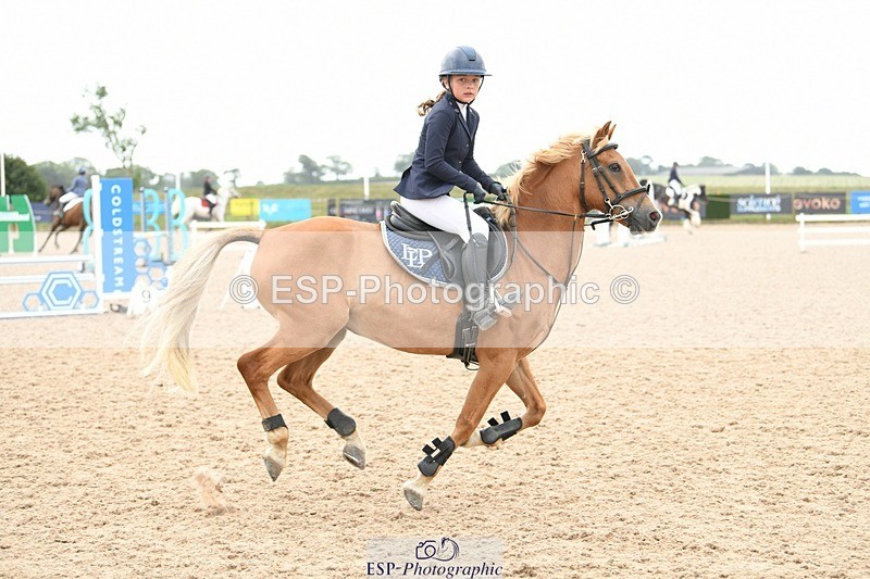 250807-103624-00206 - 80cm Round 1