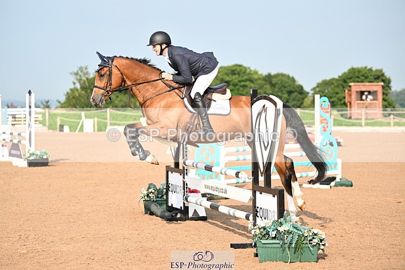 240801A-084648-00850 - Cls 1 British Novice and 90cm Open