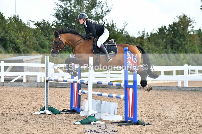 230819A-160320-01101 - Cls 33 1.05m Amateur Qualifier