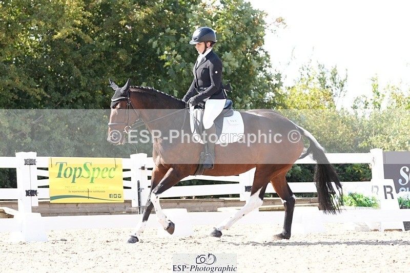 250817-154805-11586 - 083-Emily.JarvisCriafol.Two.Tone.Tequila