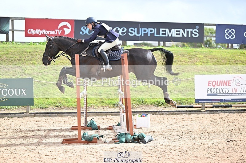 250831-120823-08105 - M-607-Lucinda.Osborne