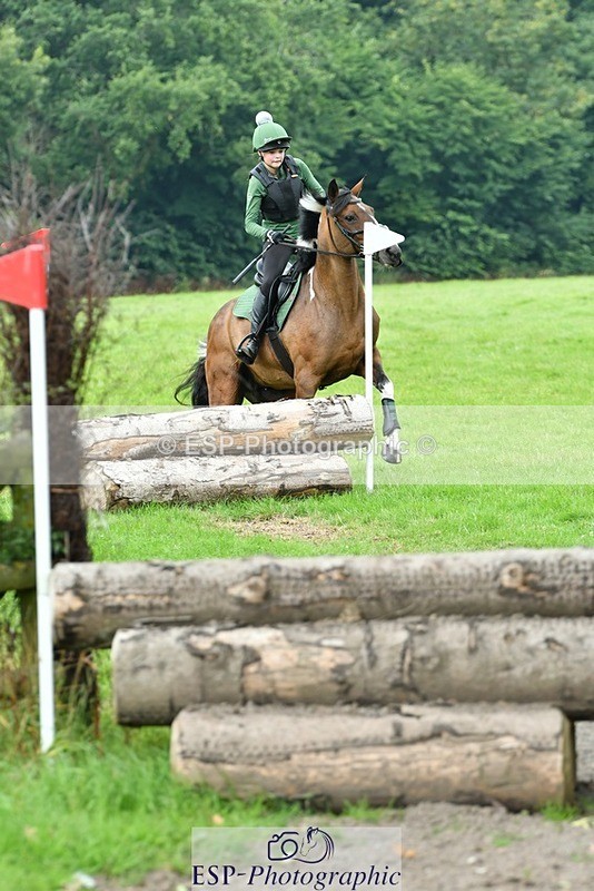 230817-125148-00740 - Theo's 1st Group - XC