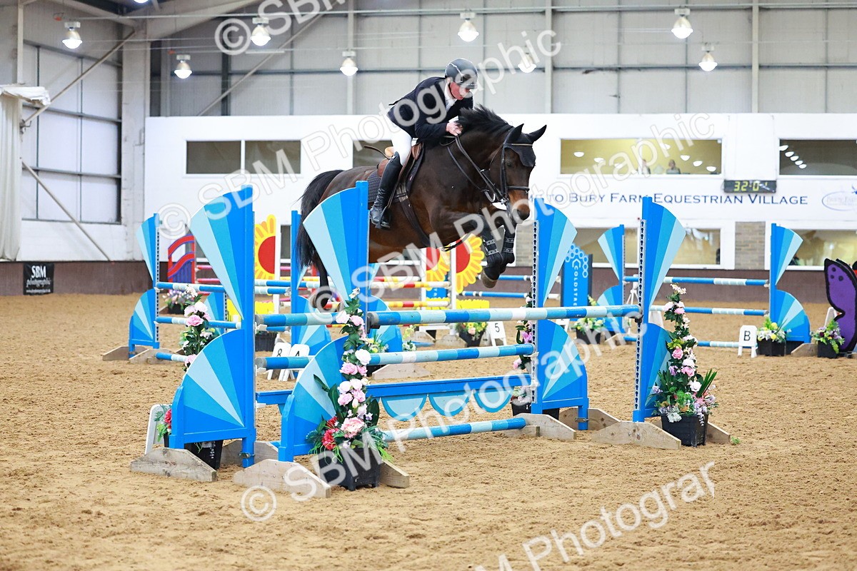 SBM_001140 - Class 4 - Senior Newcomers - 1.10m