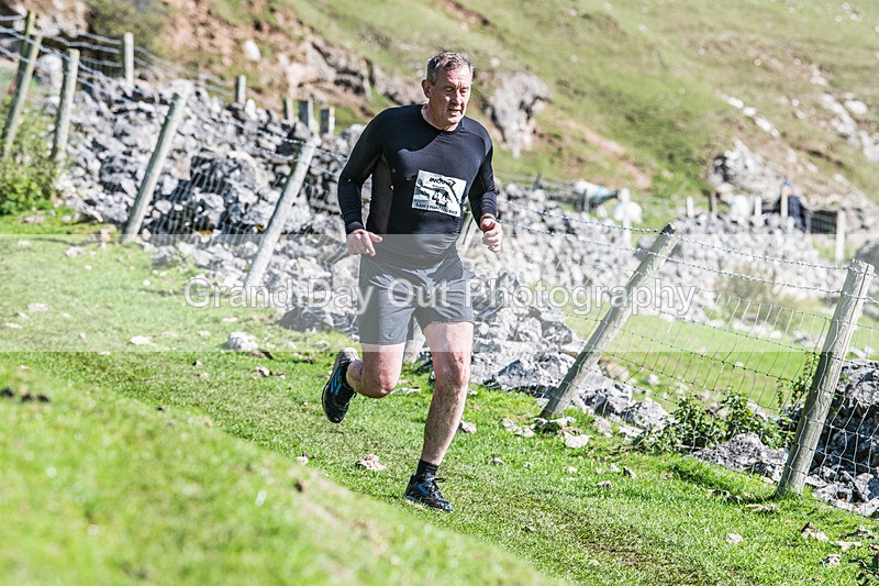 Ilam-1082 - Ilam Three Peaks Fell Race (Limestone Series) Sunday 28th September 2025