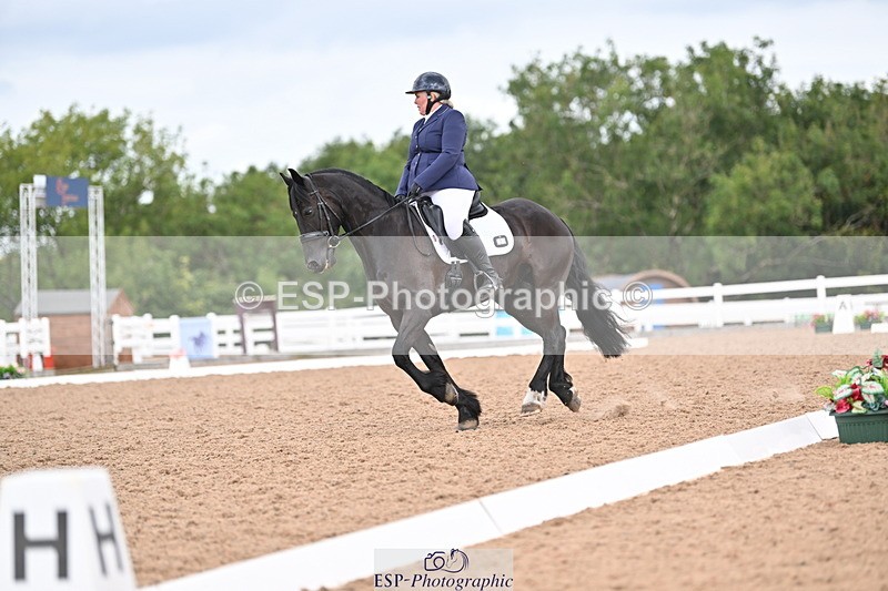 240817A-120439-08182 - 252-Alison.Andrews-Bercoed.Sambo