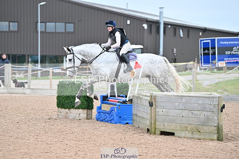 231217A-101324-00069 - 70cm