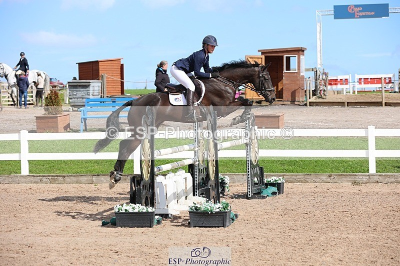 250913-151046-07473 - Cls 26 1.10m Amateur Quali