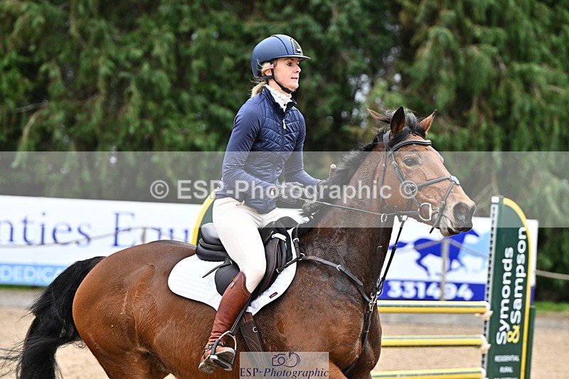 250201A-112516-00406 - Cls 02 Local Horse 100cm