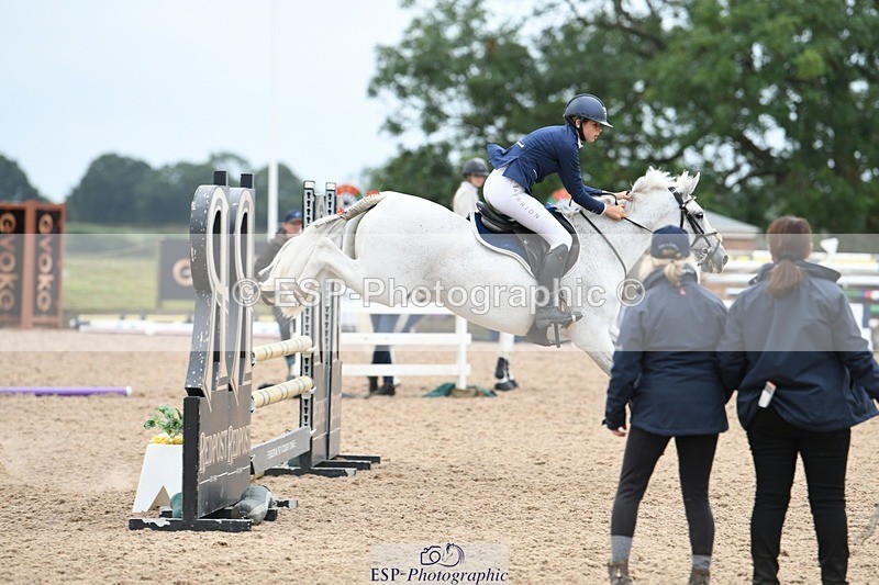 250807-113046-00691 - 90cm Round 1