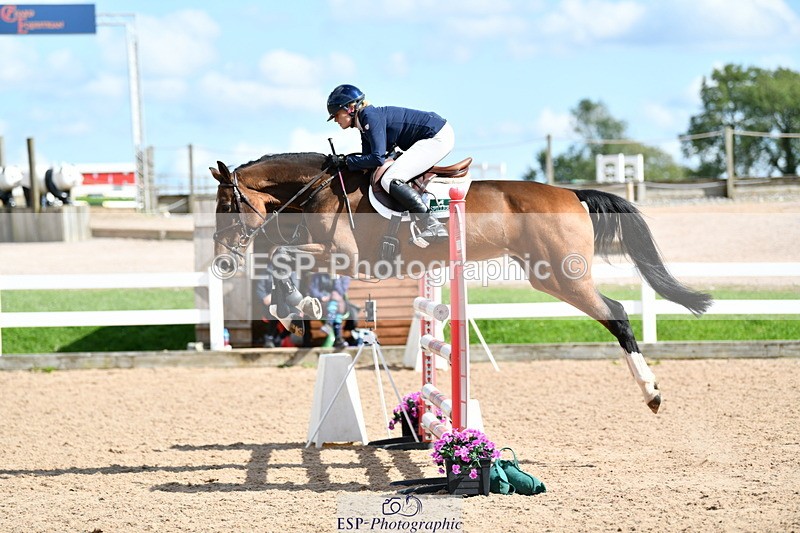 240913A-142345-04708 - Cls 24 1.05m Amateur Qualifier