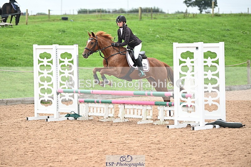 240907A-123534-01676 - Cls 3 Pony Medium Team 80cm & 90cm