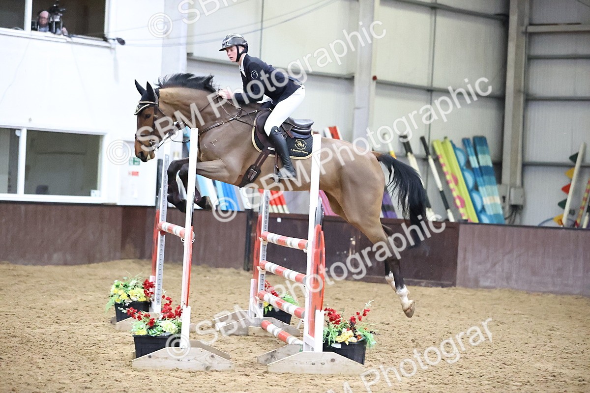 SBM_005360 - Class 17 - Senior Newcomers 1.10m