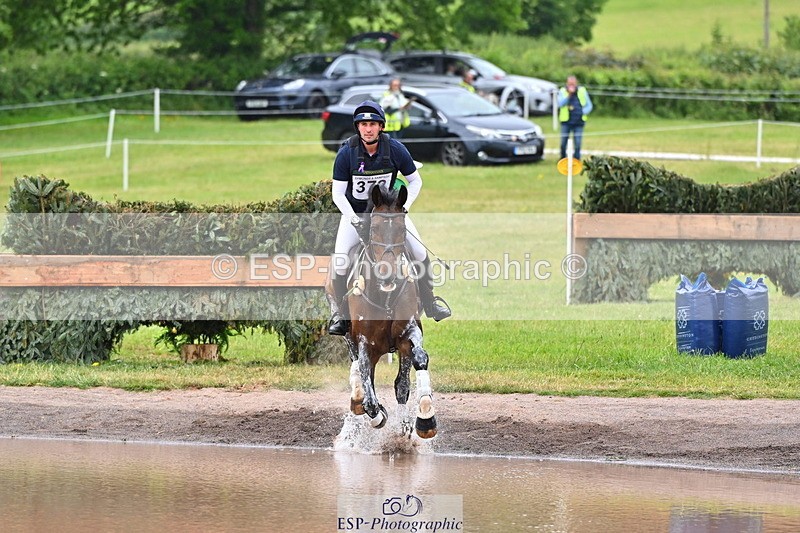 250524A-131604-10835 - B-372-Stephen.Heal-HISCO