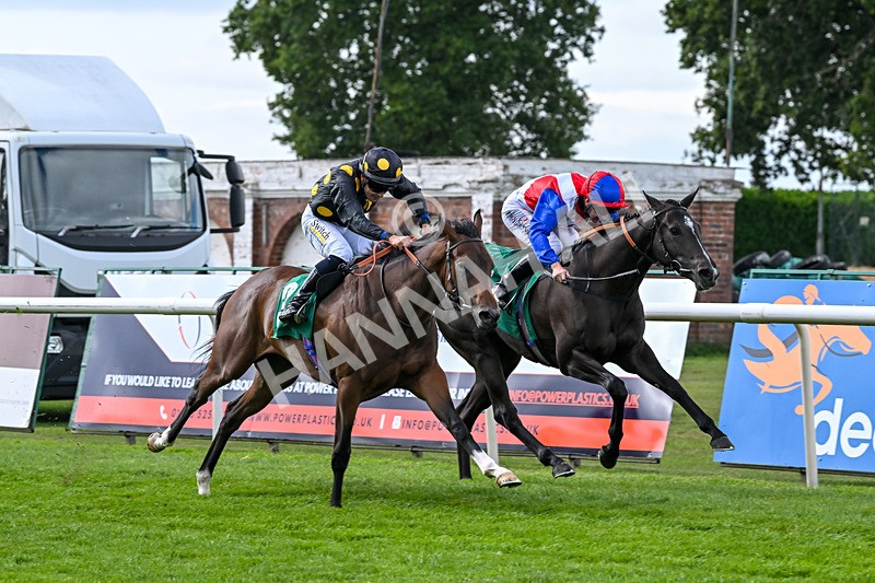 080825-Race 3-Bosom Pals-2153