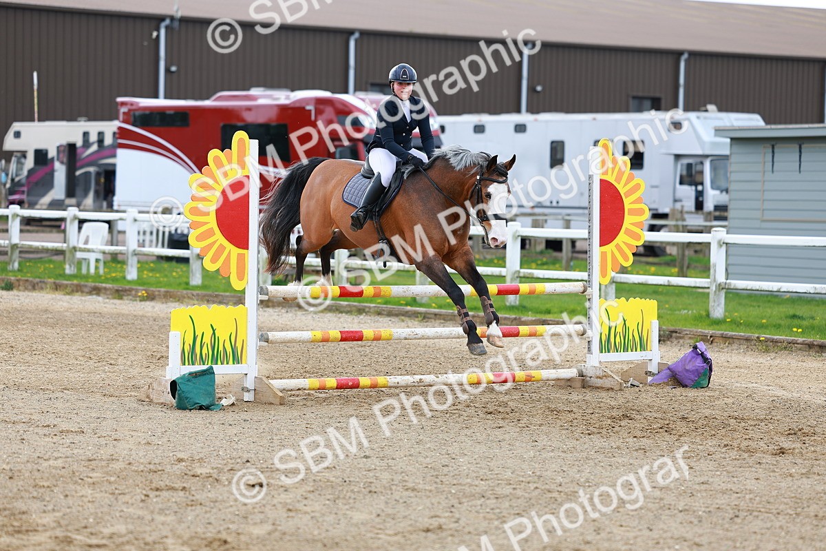 SBM_001859 - class 8 - Senior British Novice - 90cm