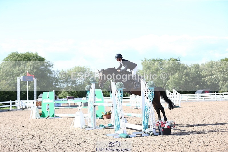 230811A-171100-07035 - Cls 19 Snr Newc