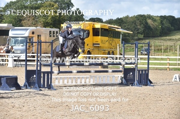 JAC_6093 - CLASS 6 SAT Springboard 128cm/ 138cm Restricted Handicap