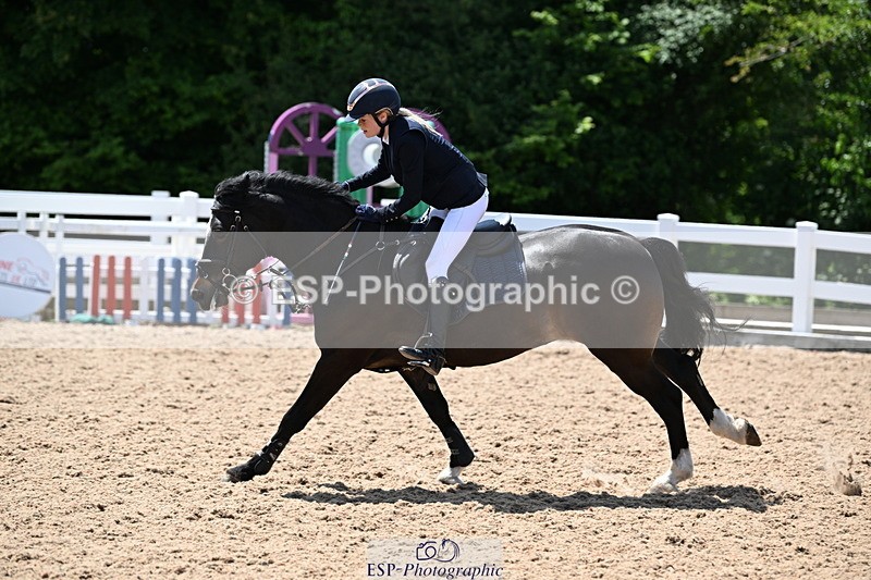 240609A-135151-05919 - Cls 25 Pony Newcomers and 1m Open