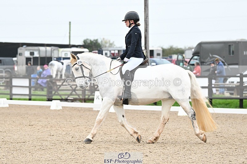 241103-101548-00303 - Intro 3 - 9.40 to 10.40