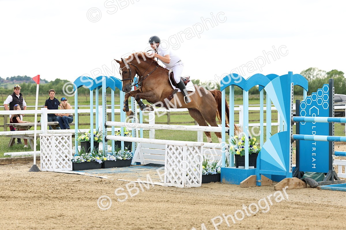 SBM_006304 - Class 20 - Senior Foxhunter - 1.20m
