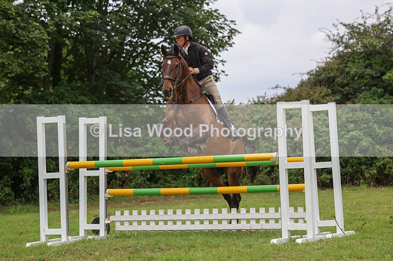 3E7A8278 - Class 7: Senior Newcomers/1.10m open
