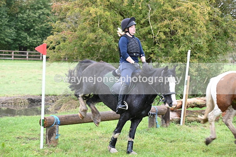WJ6_4751 - Time at Photographer 11:57 to 12:14