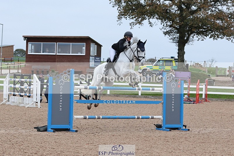 241101A-152316-02946 - FRI Cls 7 Blue Chip Grade B&C Jump Off