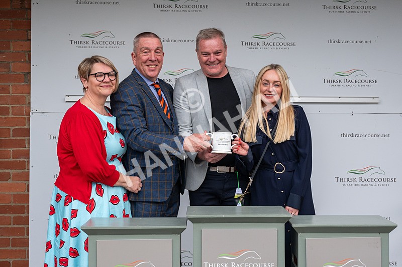 120425-Race 4-Alzahir-0793 - Race 4