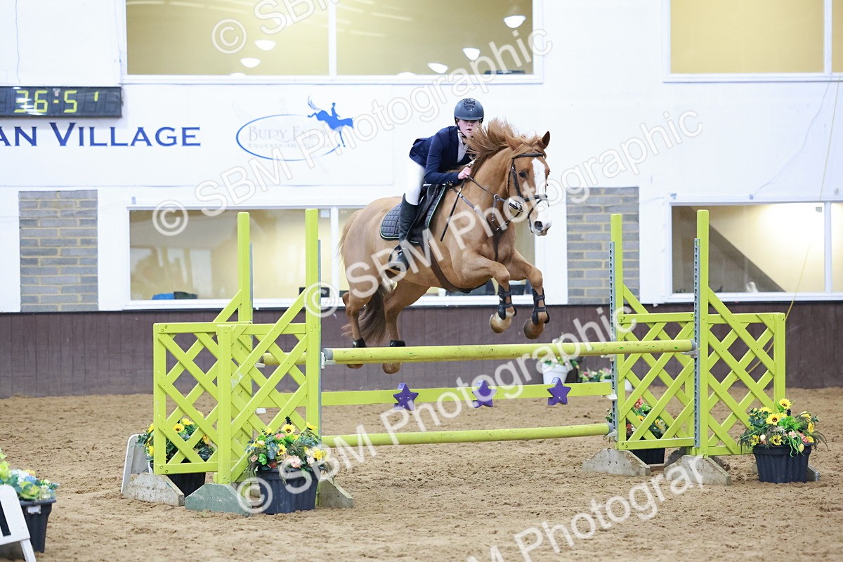 SBM_007615 - Class 24 - Nupafeed Supplements Senior Discovery/ 1m Open