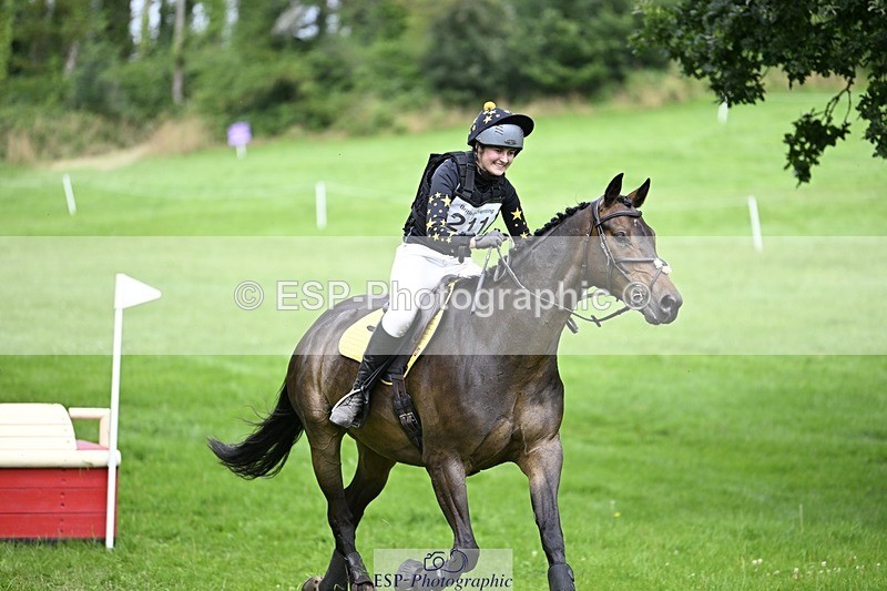 240803-135851-07375 - 211-Bethany_Hull-CARRICK_DIAMOND_OLIVER