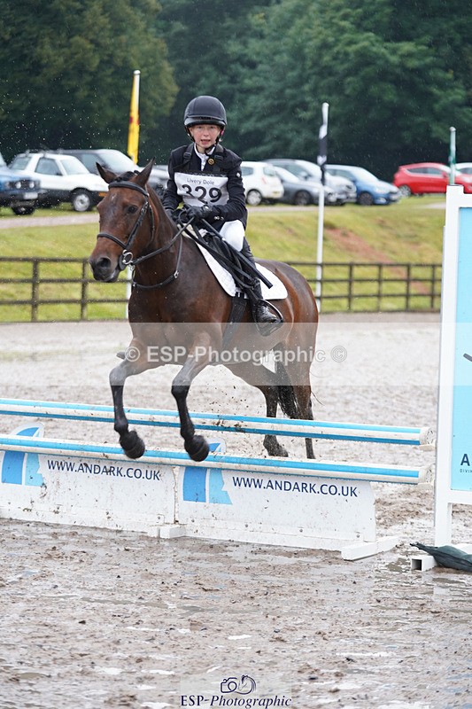 240824X-093820-22422 - 70cm Round 1 9.30 to 11.10